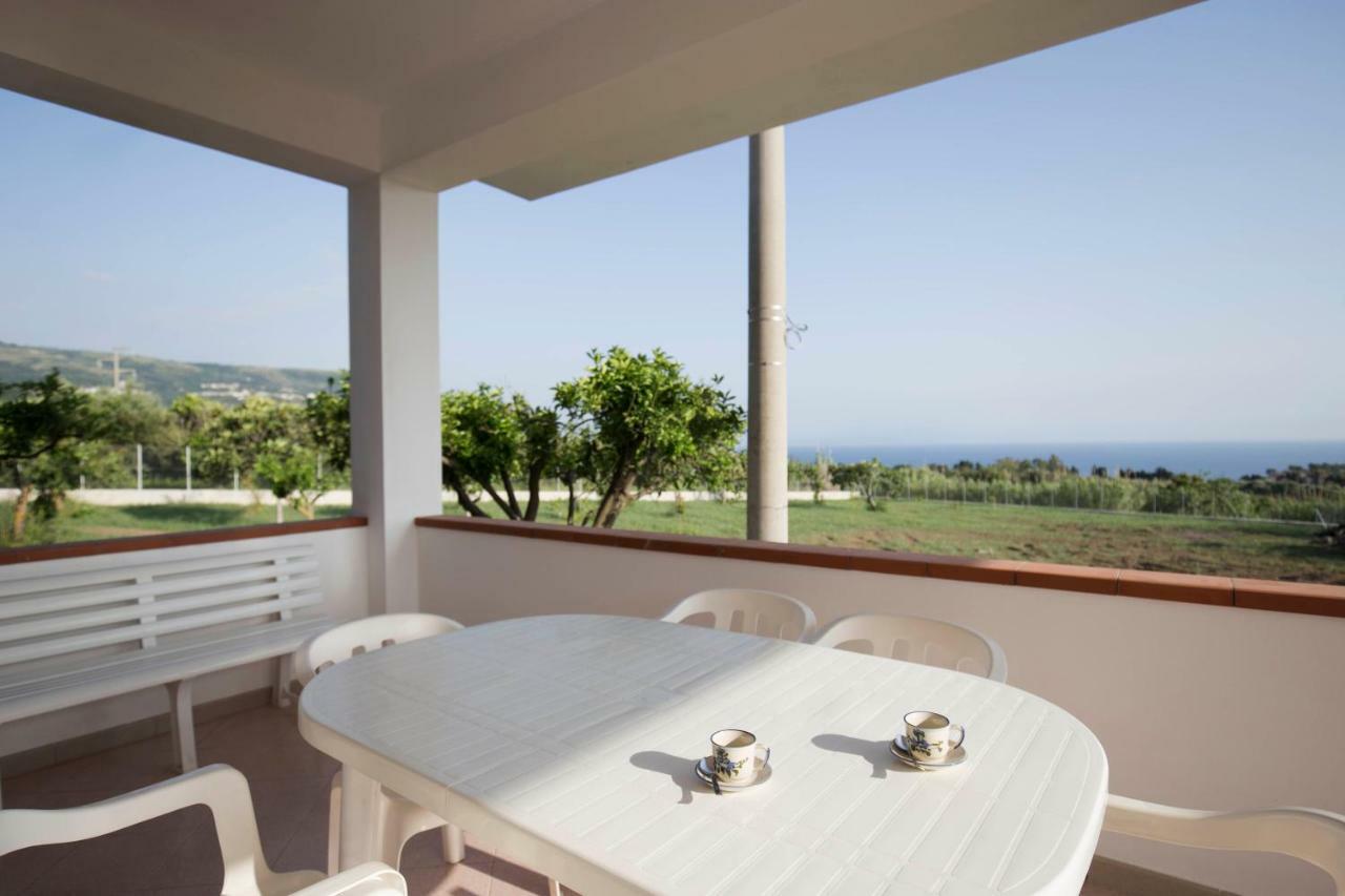 Villa Alice Capo Vaticano Exterior foto